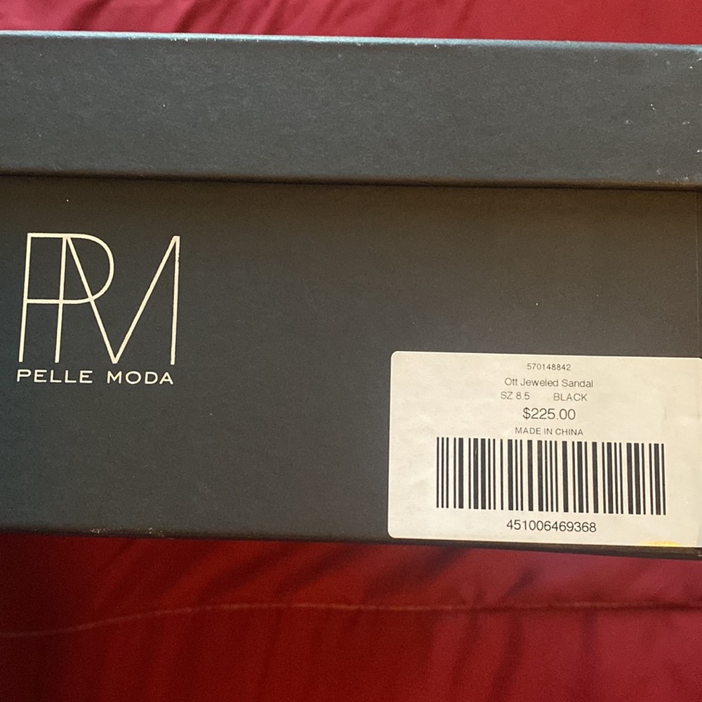 Black, jeweled  4 1/2 inch hill platform sandal! - Picture 5 of 9